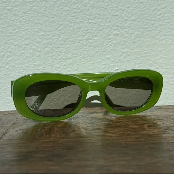 Warby Parker Green Carmel Sunglasses - Picture 3 of 9